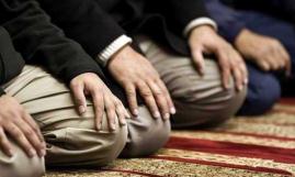 پنج گروه از آیات که مومنین را به نماز ترغیب می کنند 