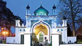 «وکینگ» نخستین و قدیمی ترین مسجد در بریتانیا +تصاویر