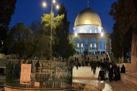 لبیک نمازگزاران فلسطینی به ندای «فجر عظیم» در مسجدالاقصی 