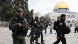 صهیونیست ها تعدادی نمازگزار را در مسجدالاقصی بازداشت کردند/ قاضی القضات فلسطین محکوم کرد