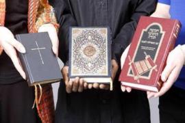 تاریخچه نخستین ترجمه‌های قرآن، انجیل و تورات 