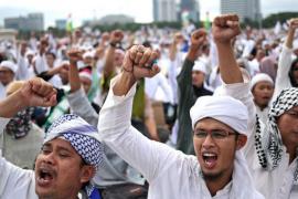 آیین اسلام، نجات بخش اندونزی از استعمار