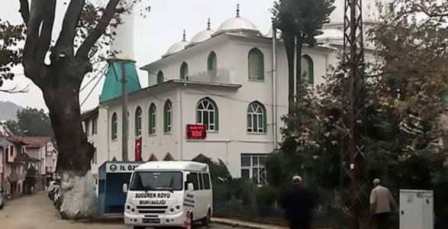 محراب مسجدی در ترکیه، منحرف شد