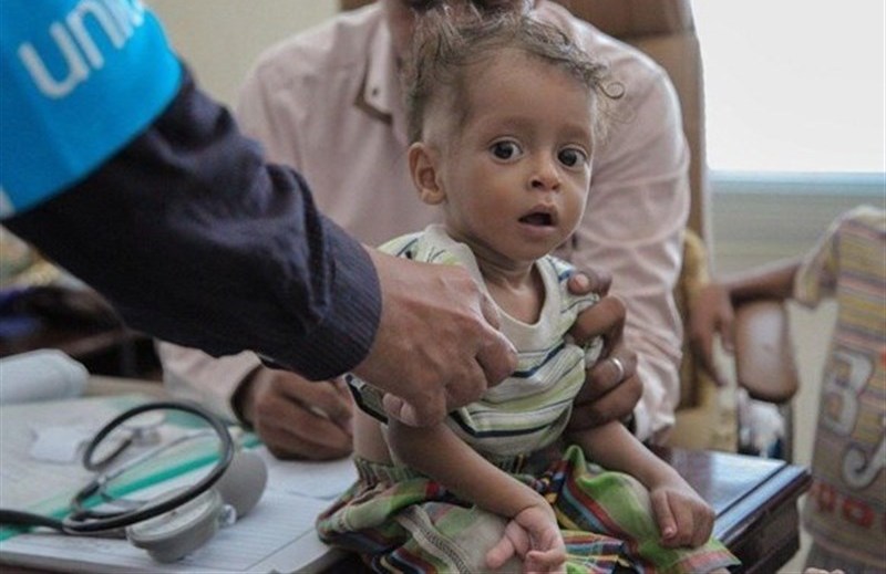 کمک به مردم مظلوم یمن واجب است