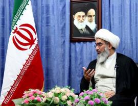 ویژگی های امام جمعه مردمی در تراز انقلاب/ راه های بازکردن پای جوانان به قرارگاه ایمان و بصیرت
