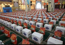  تلاش جهادگران سازمان دارالقرآن برای توزیع بسته‌های حمایتی در آستانه عید غدیر 