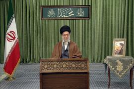 سیاست ما درباره آمریکا با رفت‌وآمد اشخاص تغییر نمی‌کند/ باید قوی شویم تا مأیوس شوند 