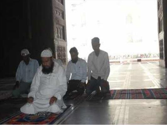 مسلمانان هند قانون منع نماز خواندن در تاج محل را به چالش کشیدند