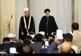 حضور و سخنرانی آیت الله رئیسی در مسجد جامع مسکو+ گزارش تصویری