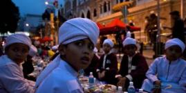 آداب و رسوم مسلمانان کشورهای جهان در ماه رمضان  