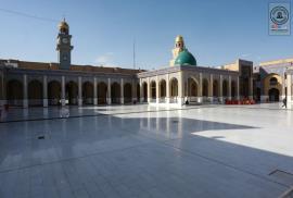 مسجد کوفه برای جلوگیری از شیوع کرونا ضد عفونی شد