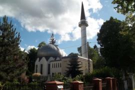 برگزاری «روز اسلام» برای پیوند میان مساجد و کلیساها در لهستان