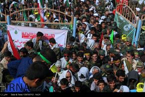  تجمع 20 هزار نفری بسیجیان در بوشهر 
